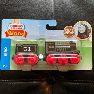 NIB Fisher Price Thomas and Friends Hiro wood train